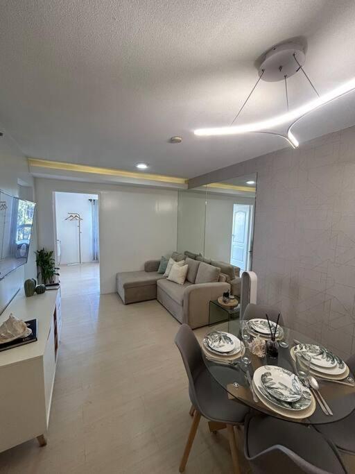 Ferienwohnung Modern Oasis: Pool + Netflix Manila Exterior foto